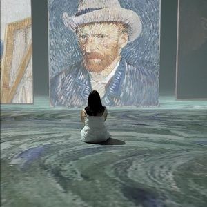 Meet your Posher, Allie